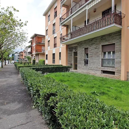 Apartment Schivardi Road *