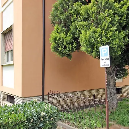 Apartment Schivardi Road
