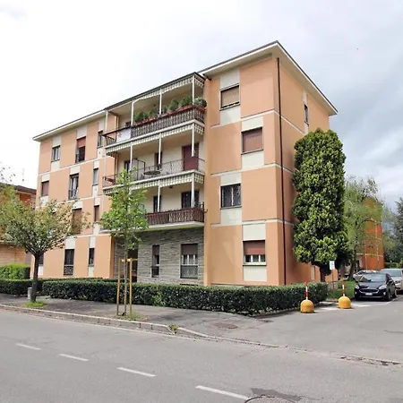 Apartment Schivardi Road