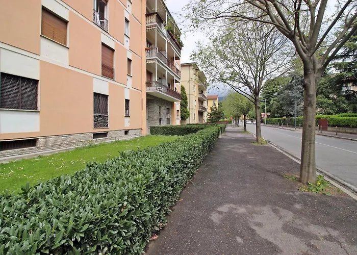 شقة Schivardi Road *