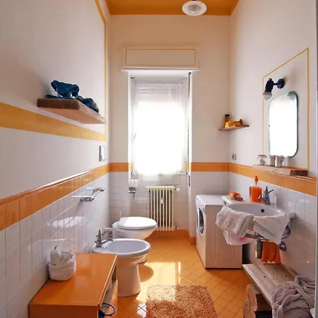 Schivardi Road Apartamento *